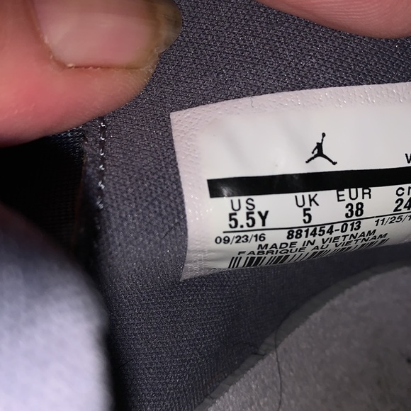 Jordan’s - Picture 6 of 6